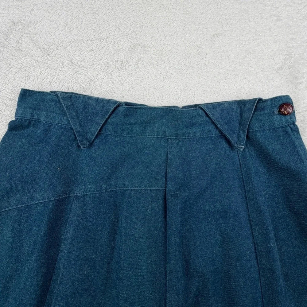 Vintage Circle T by Marilyn Lenox Woman's 9/10 Western A-Line Concho Long Skirt